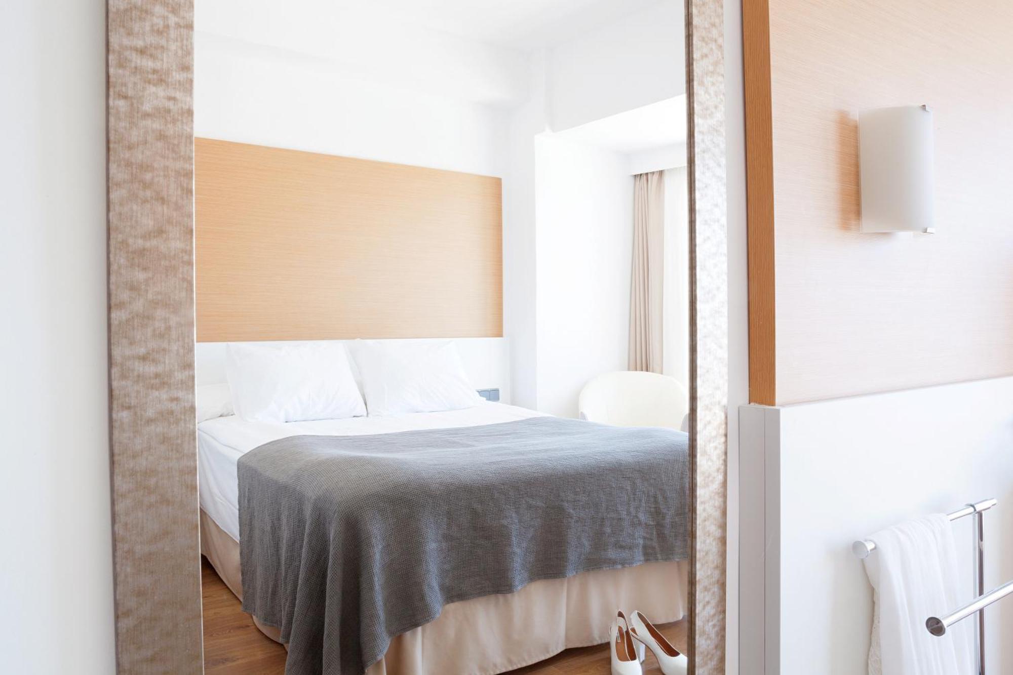 Sunprime Waterfront Adults Only Ξενοδοχείο Can Pastilla  Δωμάτιο φωτογραφία